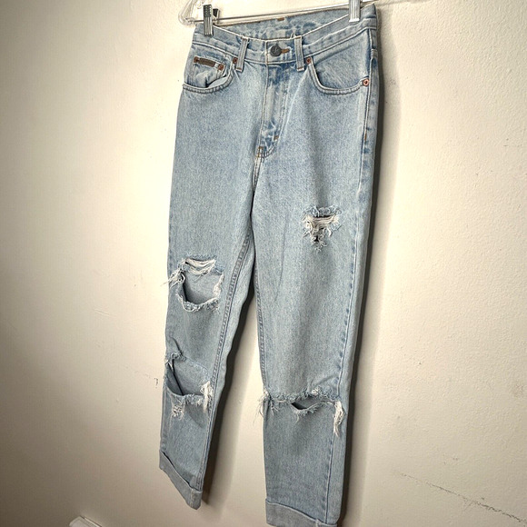 Calvin Klein Light Wash Distressed Cuffed High-Rise Jeans 4 - Picture 4 of 11